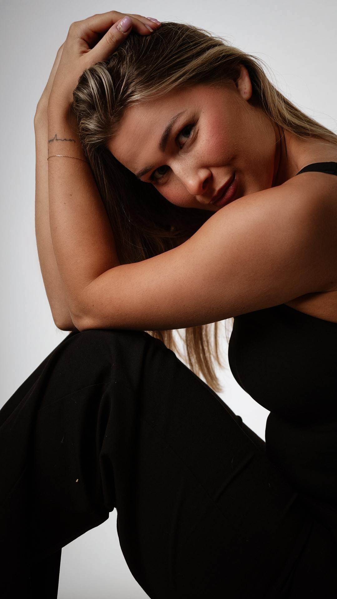 Facetune 07 01 2026 00 36 16